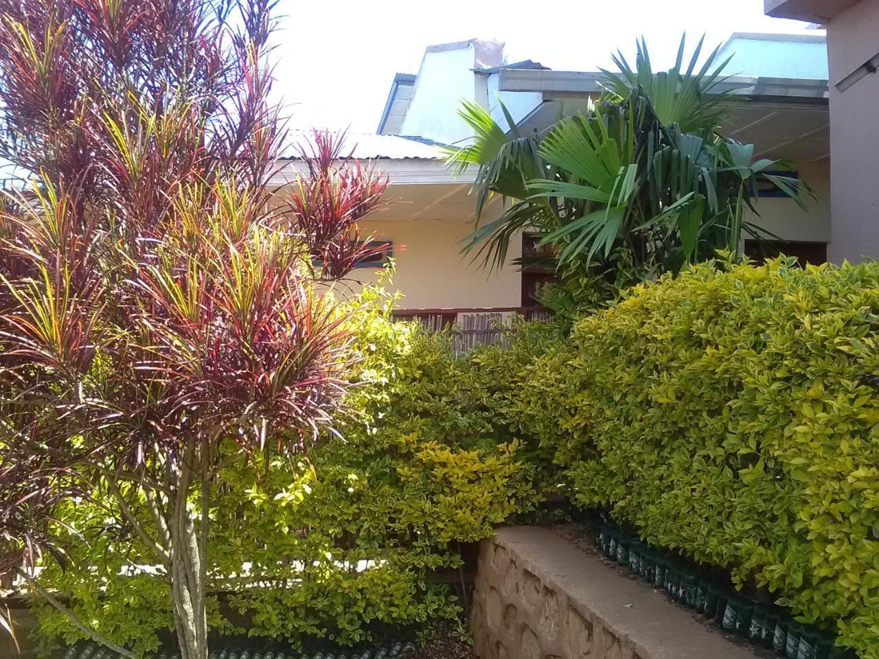 Gloria Motel Cyangugu Extérieur photo