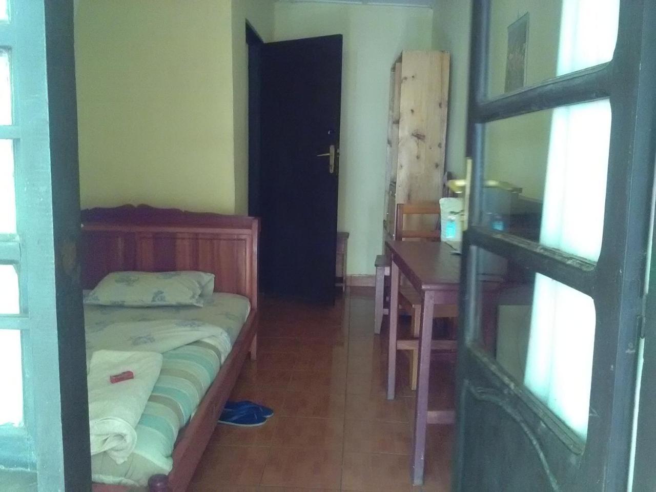 Gloria Motel Cyangugu Extérieur photo